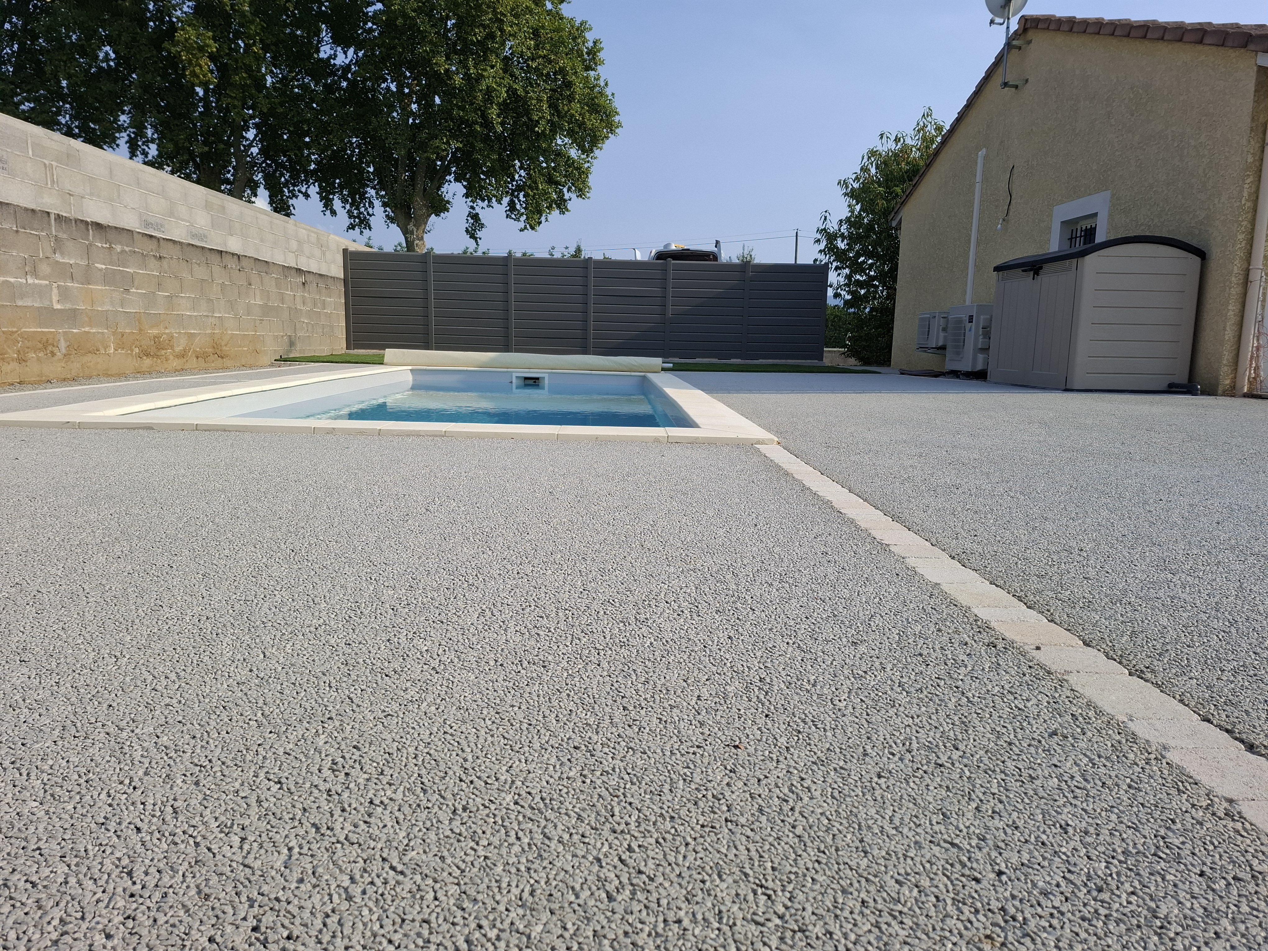 Plage de piscine